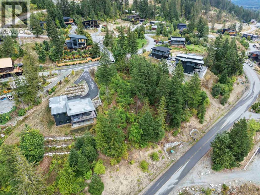 1709 WISHBONE COURT, Squamish, photo 4