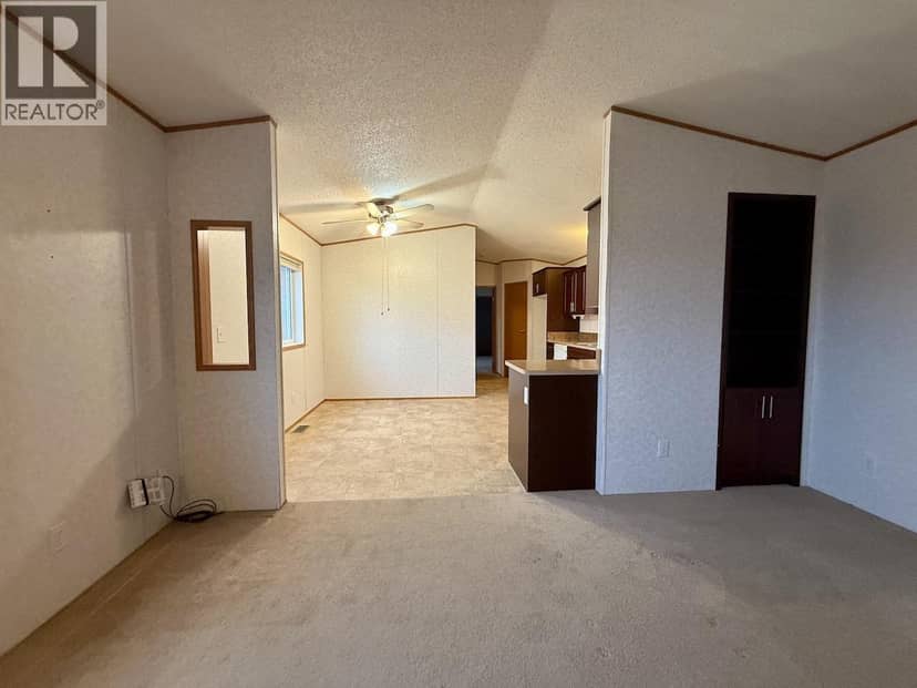 7926 85A AVENUE, Fort St. John, photo 6