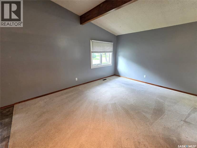 304 Second AVENUE E, Lampman, photo 7
