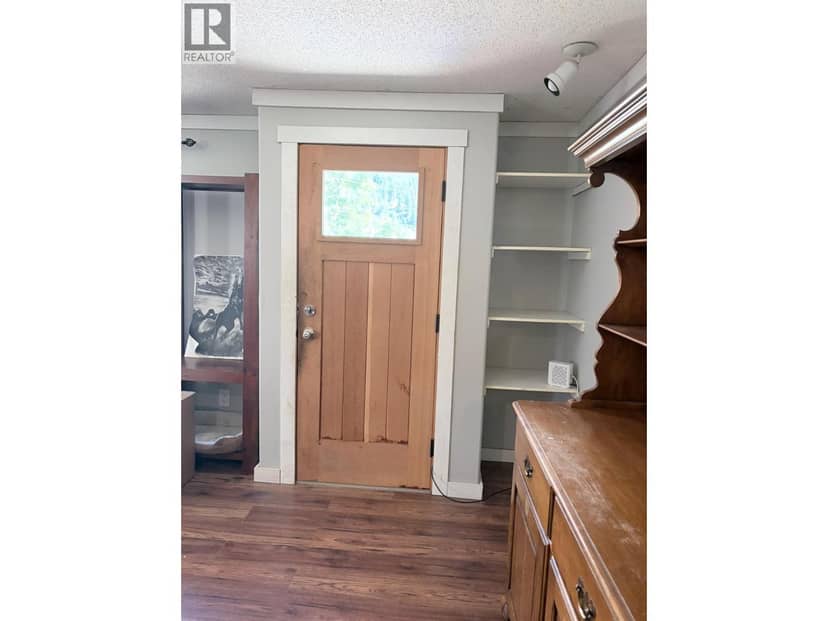 591 DAVIDSON Crescent, Lillooet