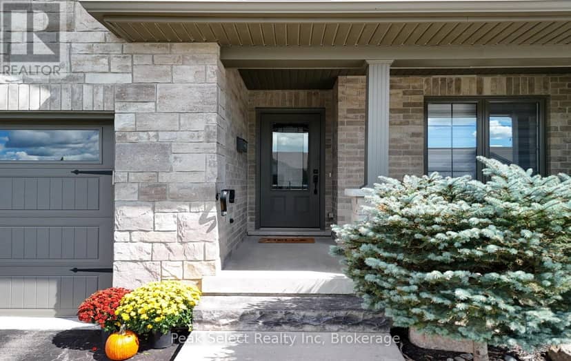 321 Tracy Street, St. Marys, photo 2