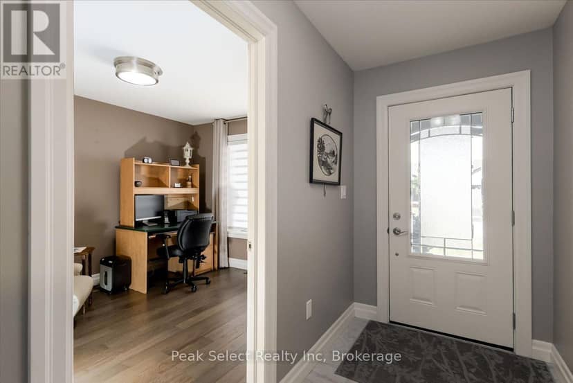321 Tracy Street, St. Marys, photo 8