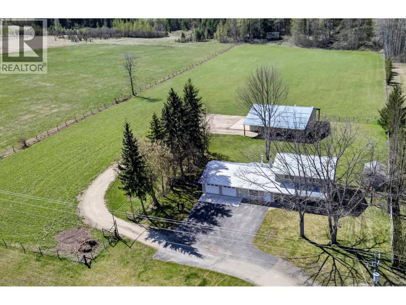 985 OLD N THOMPSON Highway, Clearwater