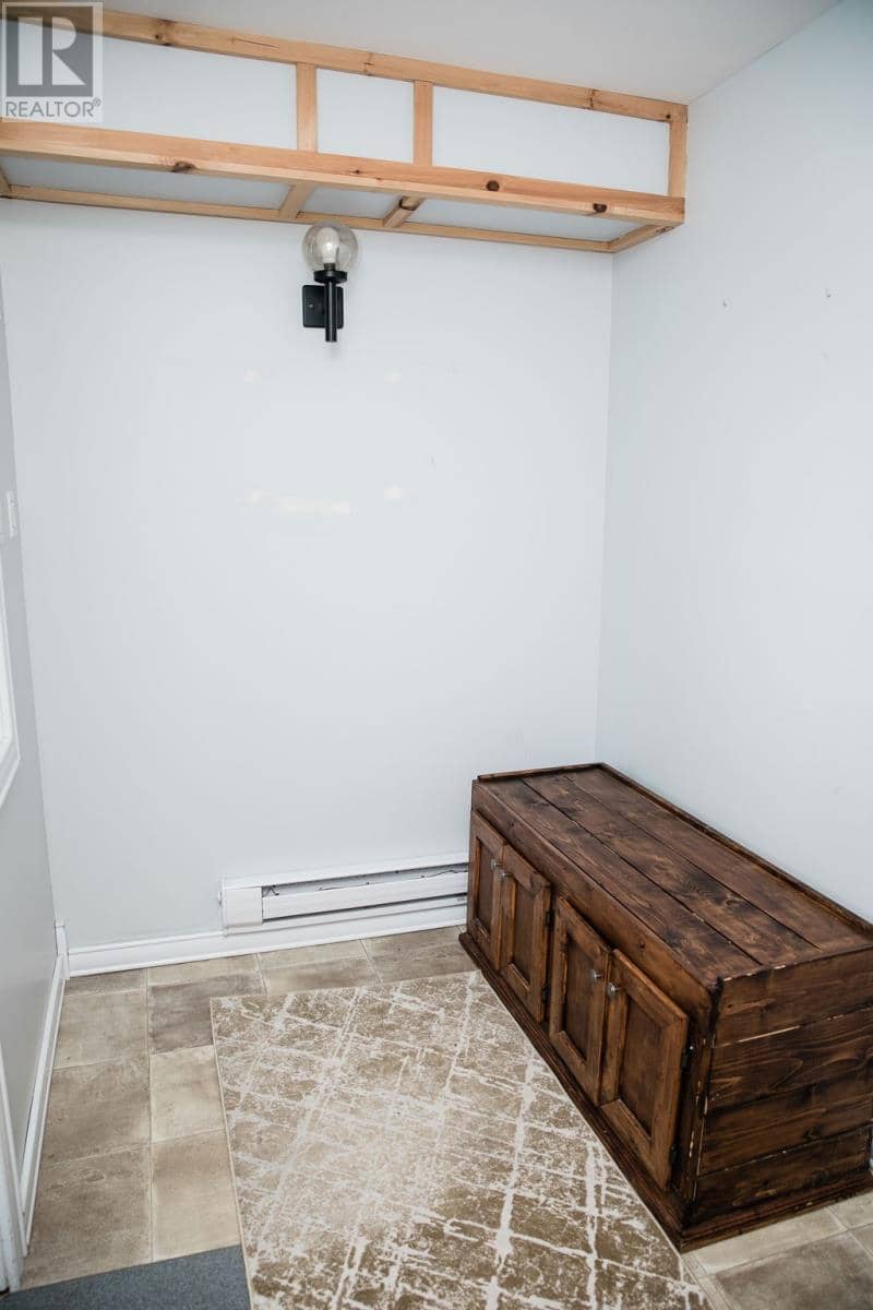 24-26 Frecker Place, Dunville, photo 5