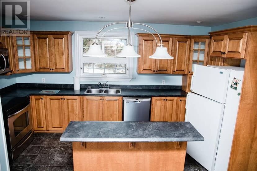 24-26 Frecker Place, Dunville, photo 8