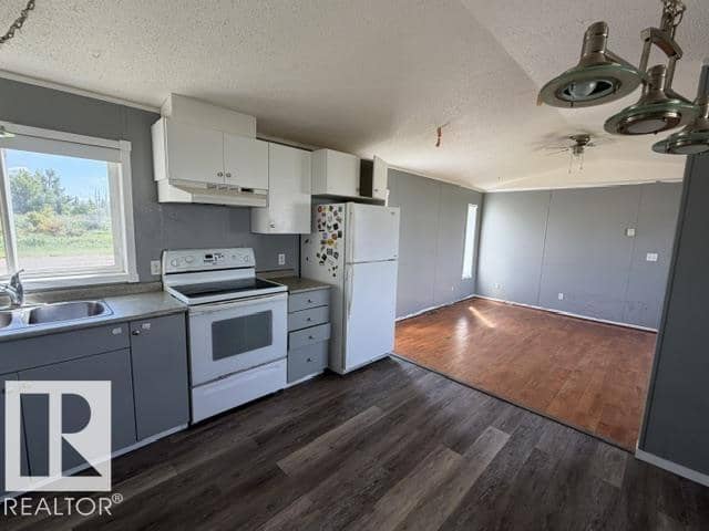 4801 50 ST, Radway, photo 4