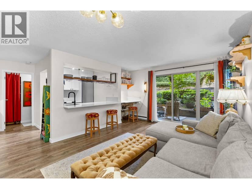 210 9867 MANCHESTER DRIVE, Burnaby