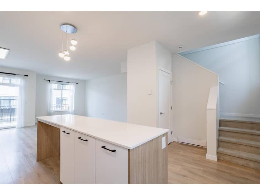 33 15235 SITKA DRIVE, Surrey, photo 6