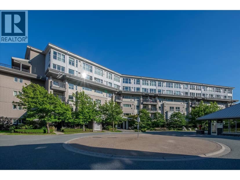 307 1212 Main Street, Squamish, photo 3