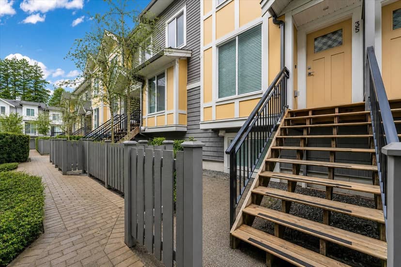35 9718 161A STREET, Surrey, photo 2