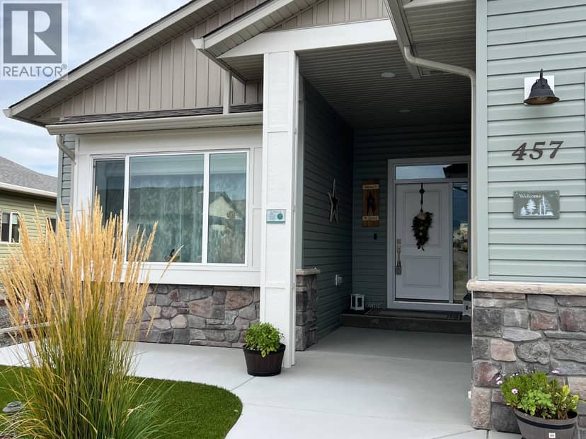457 4 th Street, Vernon