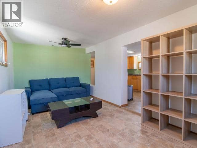 87-833 Range Road, Whitehorse, photo 3