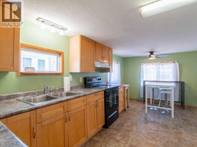 87-833 Range Road, Whitehorse, photo 8
