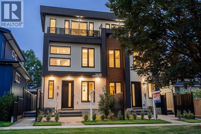 2 3638 NORMANDY DRIVE, Vancouver