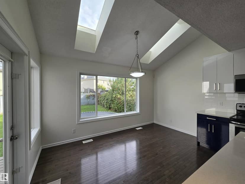 21208 89A AV NW, Edmonton, photo 6