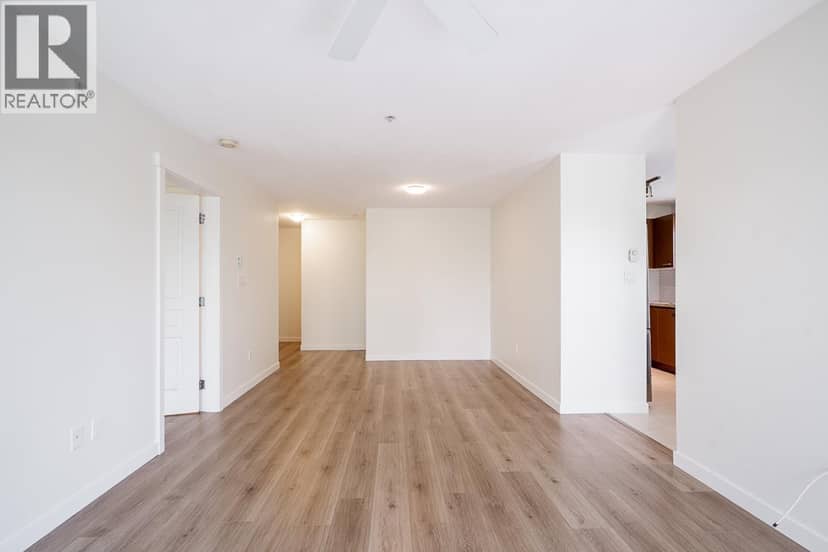 205 9500 ODLIN ROAD, Richmond, photo 7