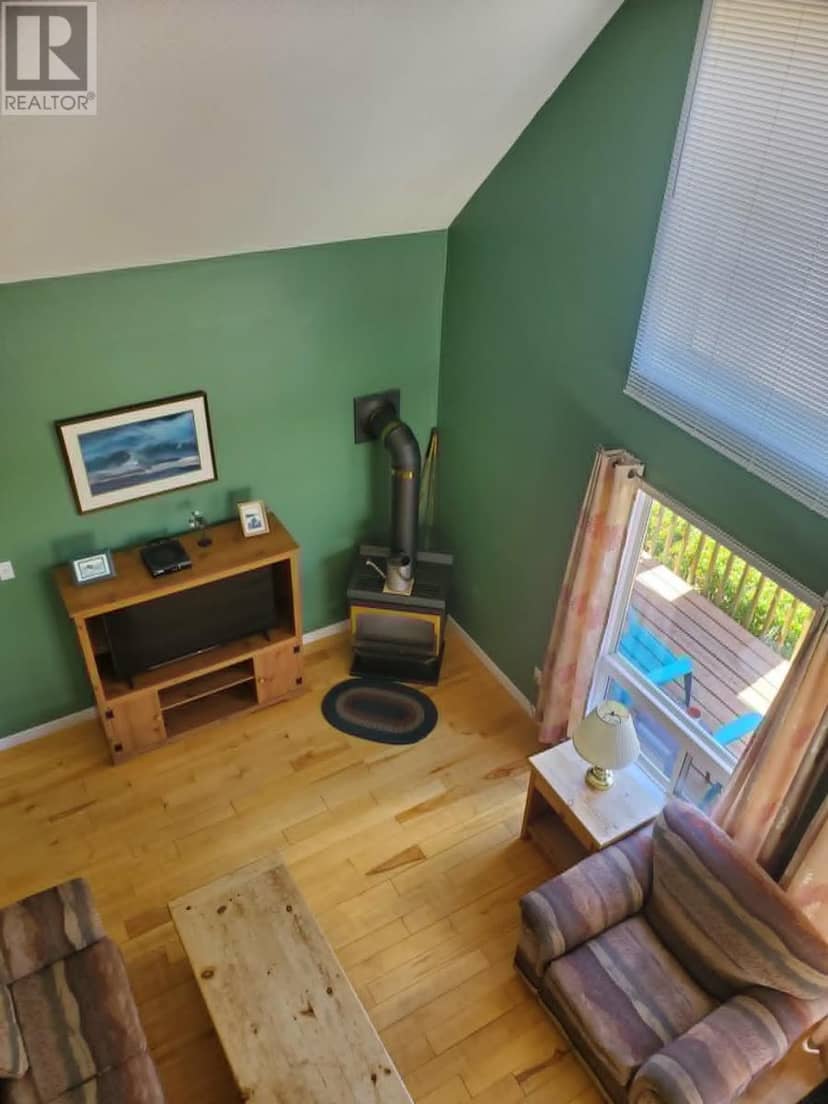 411 Marble Drive, Little Rapids, photo 8