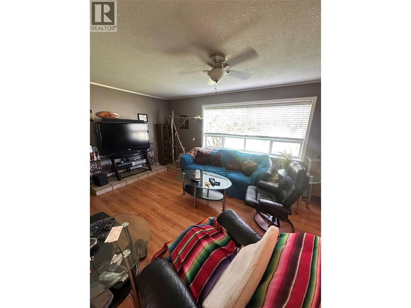 4704 Nicholson Road, Chetwynd, photo 7