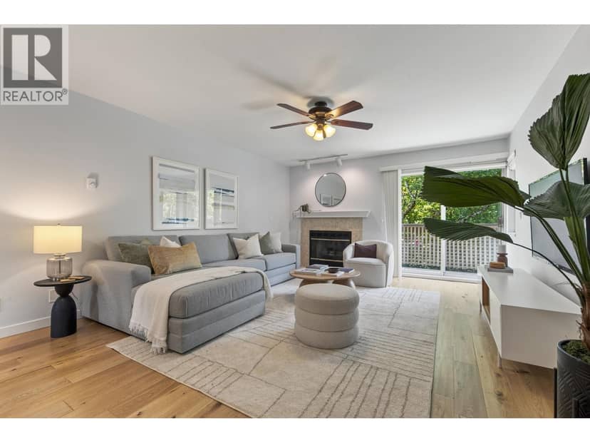 836 ROCHE POINT DRIVE, North Vancouver