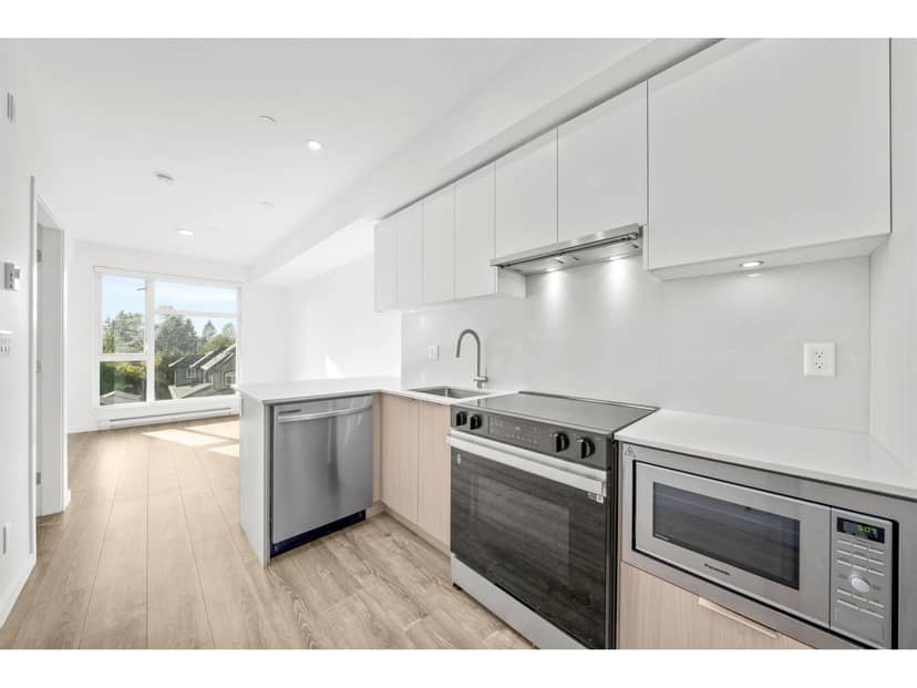 305 10828 139A STREET, Surrey, photo 4