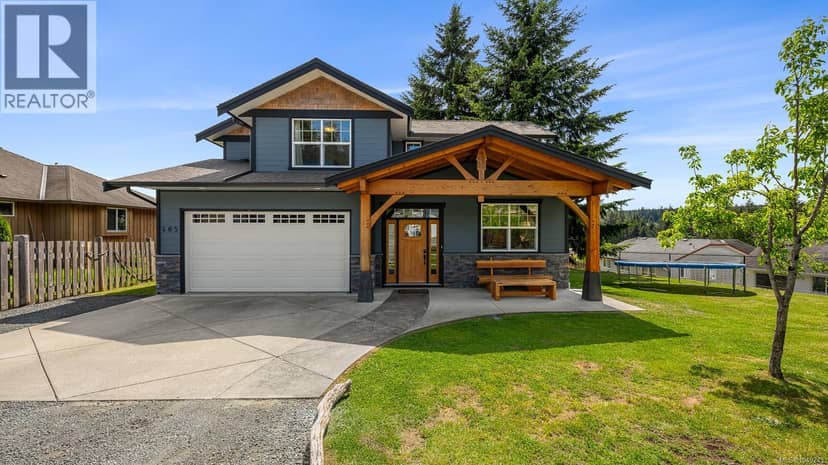 405 Rockland Rd, Campbell River