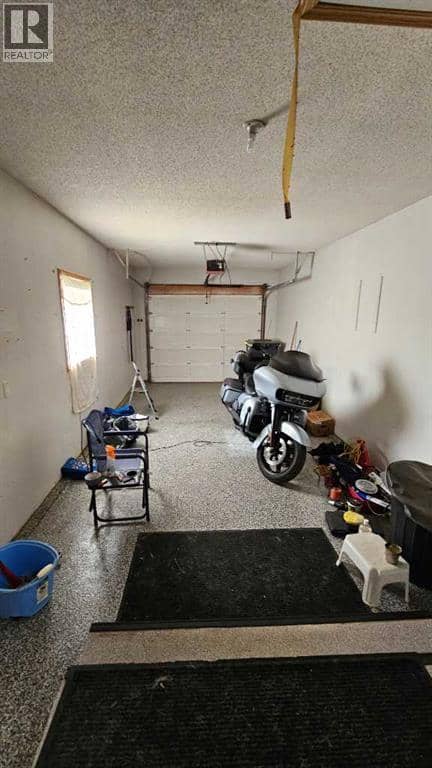 207 Centre Avenue NE, Milk River, photo 4