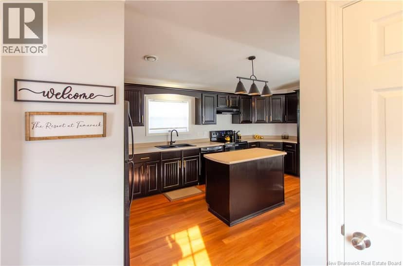 46 Tamarack Drive, Lincoln, photo 4