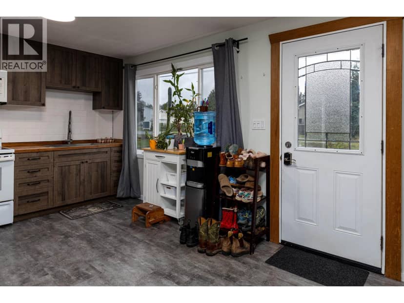 2118 LAUREL STREET, Terrace, photo 2