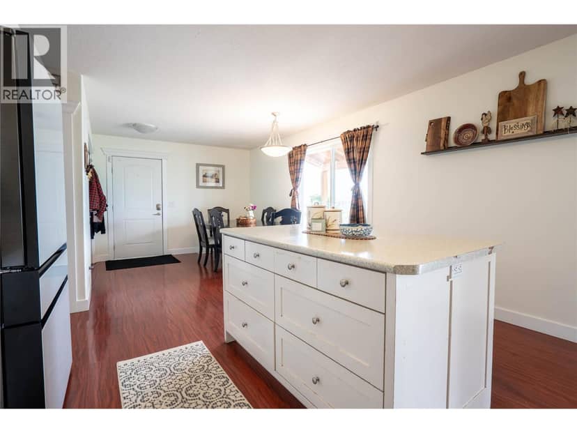 2328 Willgoose Road, Merritt, photo 8