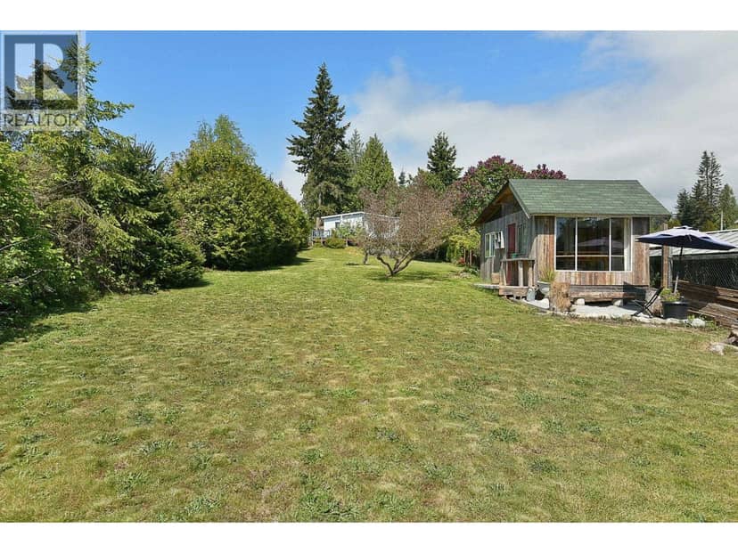 6217 BLIGH ROAD, Sechelt