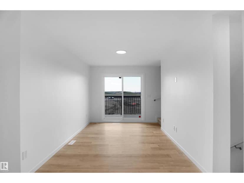 #10 150 Cashman CR SW, Edmonton, photo 4