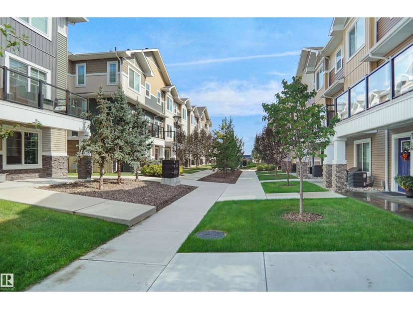 #15 230 Edgemont Rd NW, Edmonton, photo 2