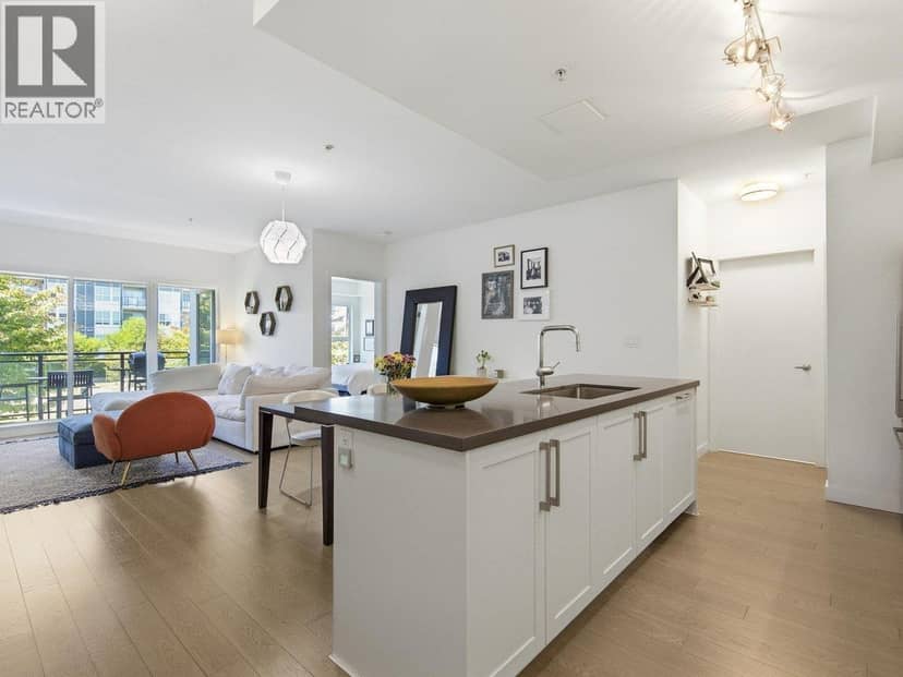 210 10177 River Drive, Richmond, photo 4