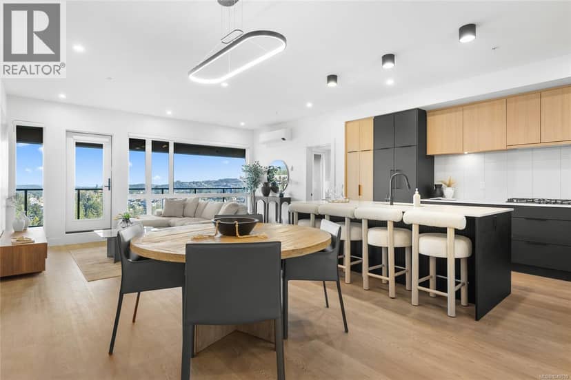 606 2341 Bear Mountain Pkwy, Langford