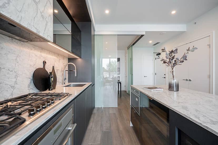 317 1342 JOHNSTON ROAD, White Rock