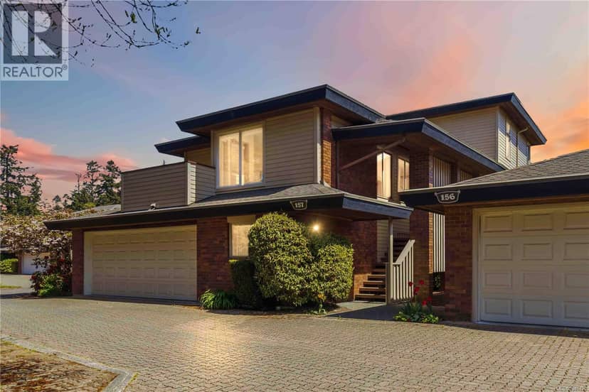 157 2345 Cedar Hill Cross Rd, Oak Bay