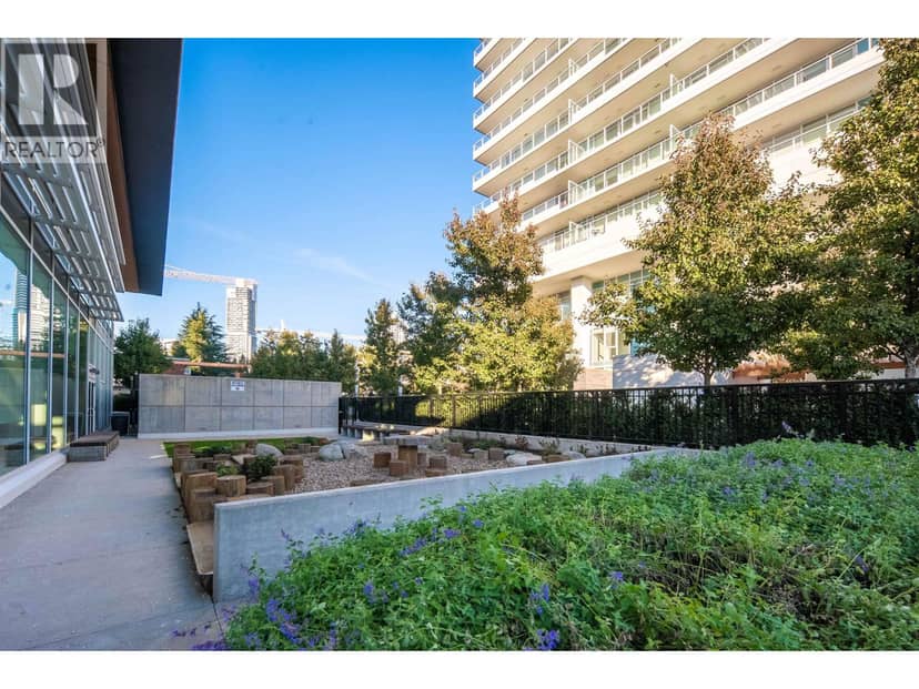 610 525 FOSTER AVENUE, Coquitlam, photo 6