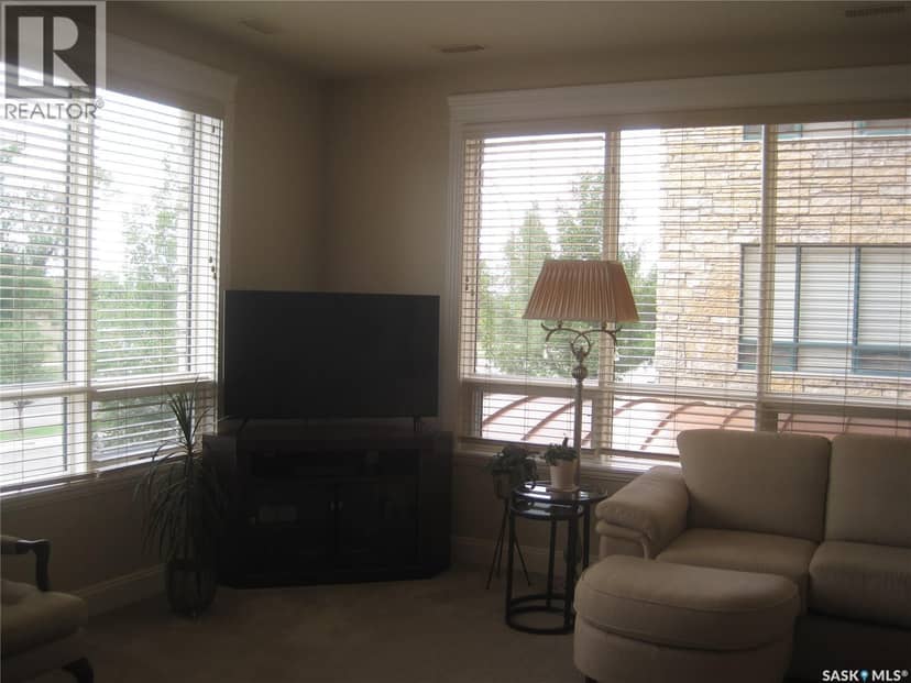 240 3435 Hillsdale STREET, Regina, photo 4