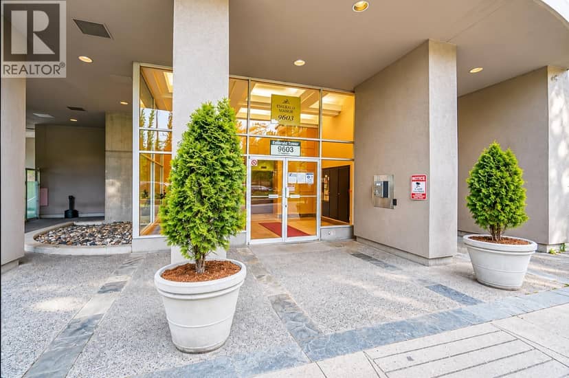 803 9603 MANCHESTER DRIVE, Burnaby, photo 2
