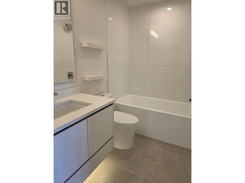 310 8398 OAK STREET, Vancouver, photo 5
