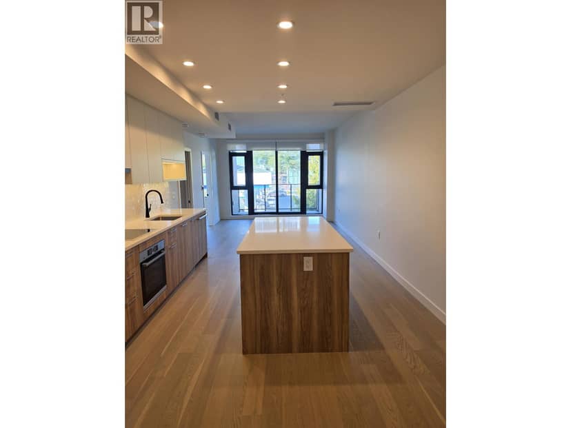 310 8398 OAK STREET, Vancouver, photo 2