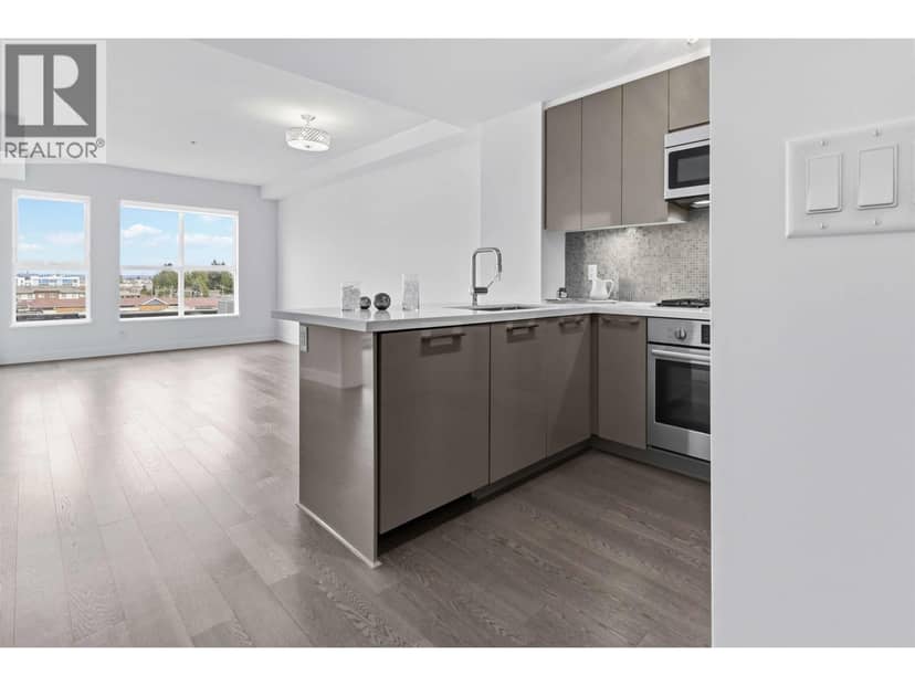 502 10177 River Drive, Richmond, photo 8