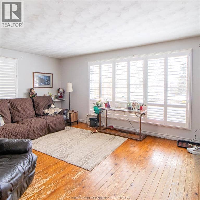 144 Whiting Street, Ingersoll, photo 6