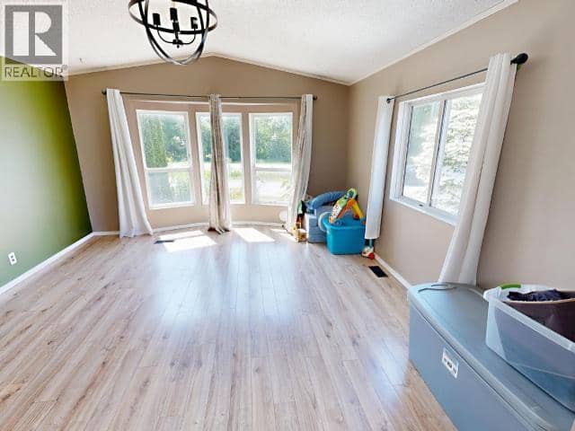 17-9298 WILLIAMS RD, Powell River, photo 3