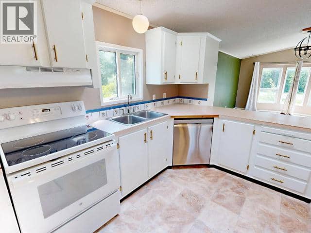 17-9298 WILLIAMS RD, Powell River, photo 8