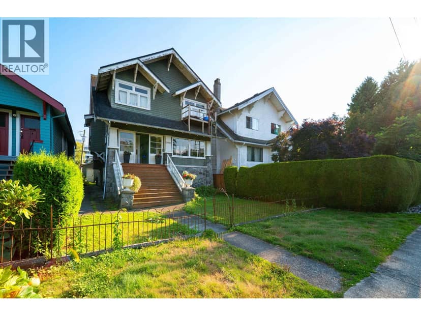 3144 W 7TH AVENUE, Vancouver