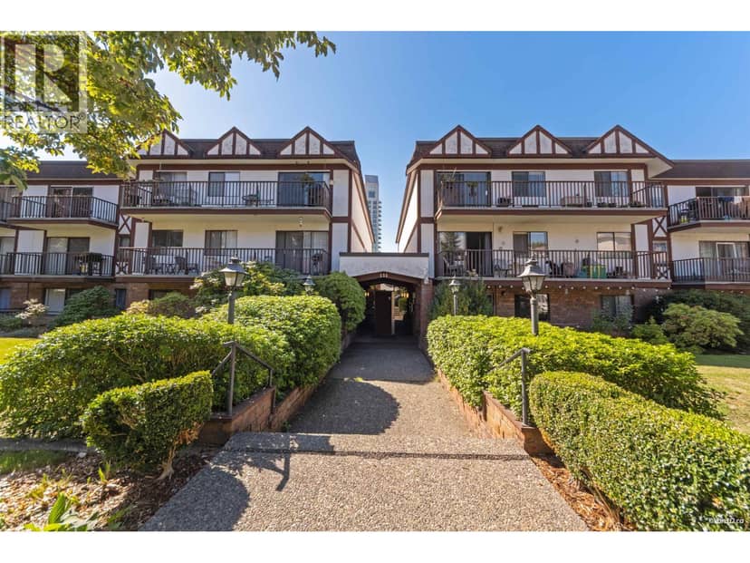 107 131 W 4TH STREET, North Vancouver
