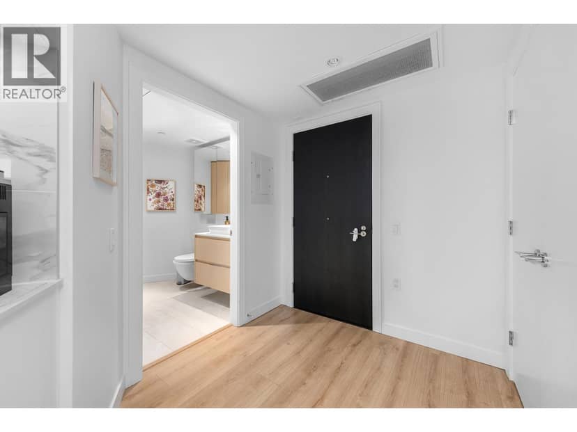 603 1500 FERN STREET, North Vancouver, photo 2