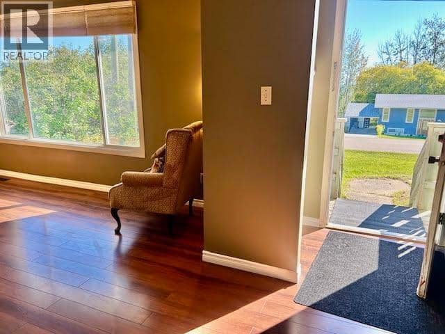 5408 W 54 AVENUE, Fort Nelson, photo 7