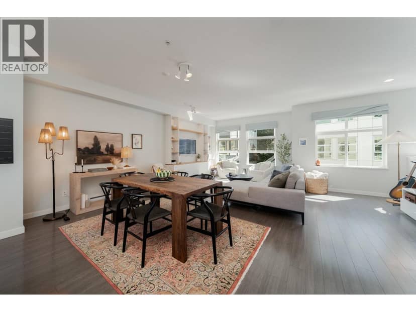 61 39548 LOGGERS LANE, Squamish, photo 2